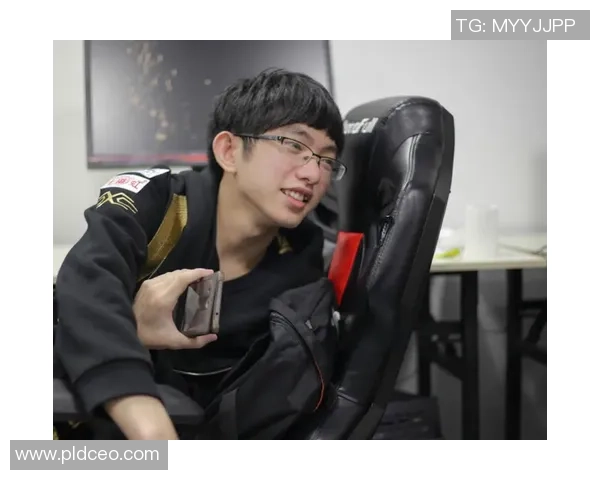 CSGO战术分析:深入探讨RNG战队的区域防守策略与执行技巧 CSGO战术分析:深入探讨RNG战队的区域防守策略与执行技巧